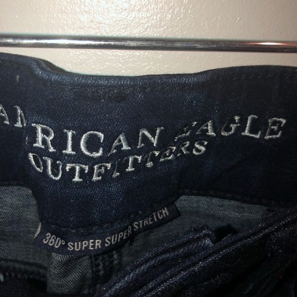 Dark Washed Ripped Jeans - Picture 5 of 6